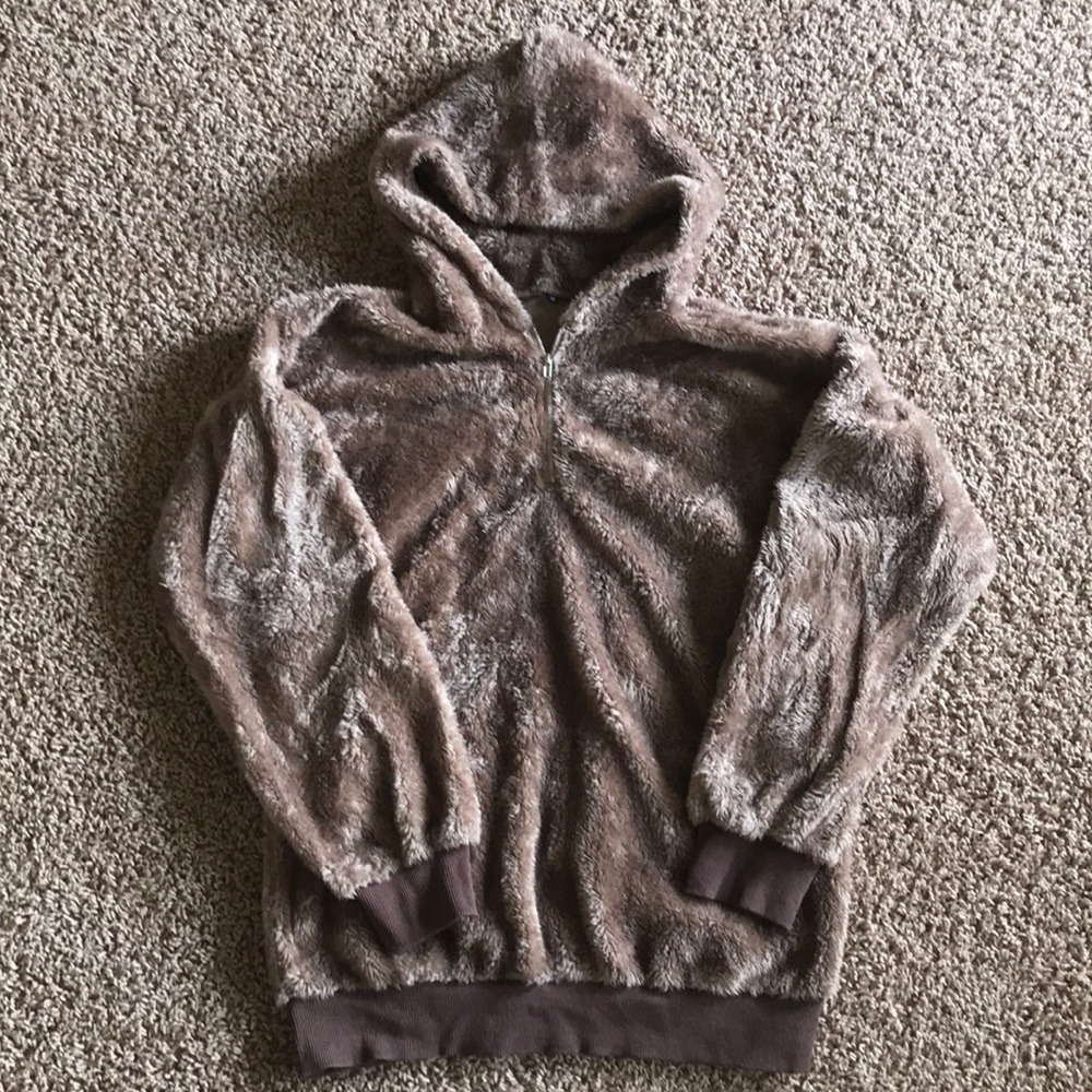 Brown Fuzzy sweatshirt